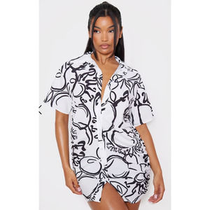 Pretty Little Thing White Fruit Abstract Print Ruched Side Shirt Dress Size 4